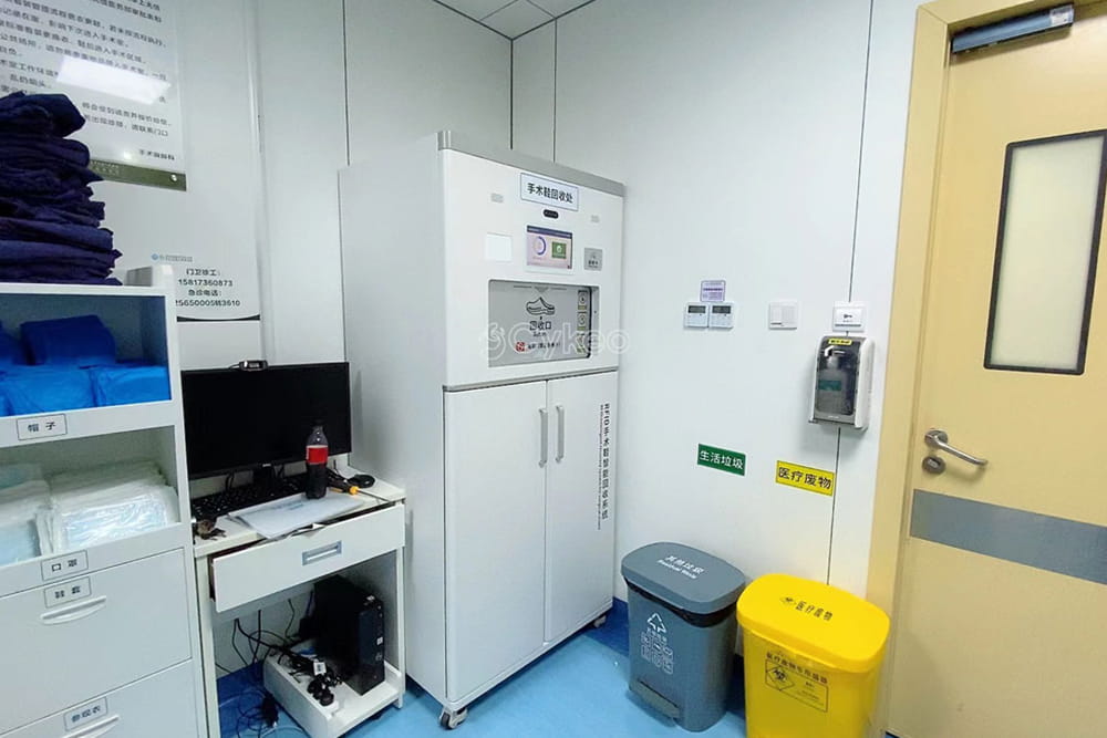 RFID手術(shù)衣鞋回收柜有哪些功能和特點(diǎn)？