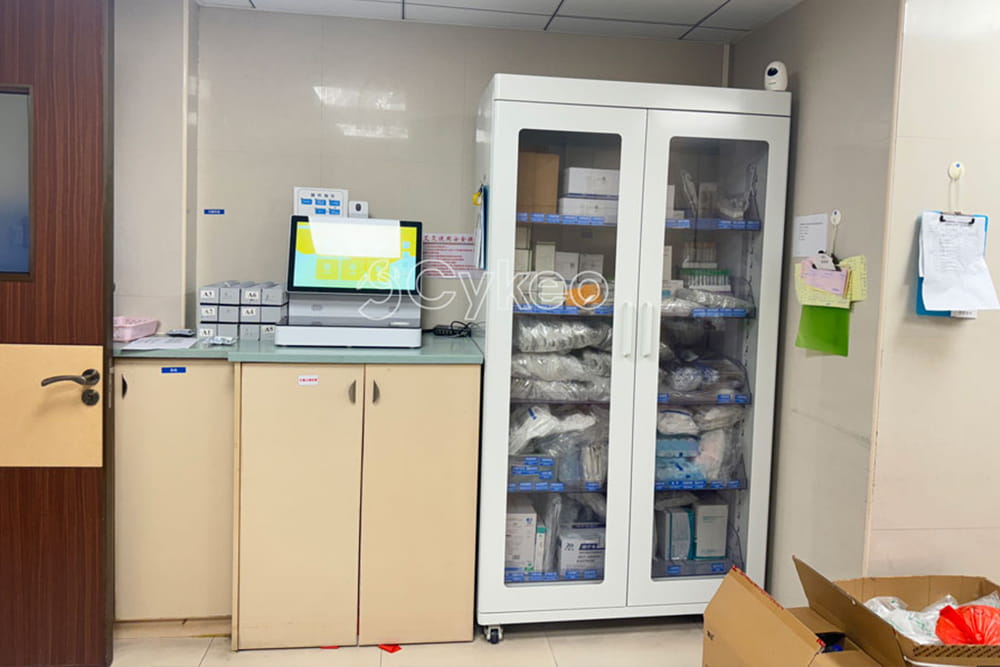 如何確保低值耗材柜的安全和衛(wèi)生？