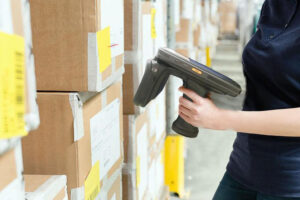 工業級讀寫器IP67防水防塵是智商稅嗎？真實工廠場...