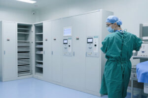 手術室智能發衣柜：如何實現高效、精準的衣服補充...