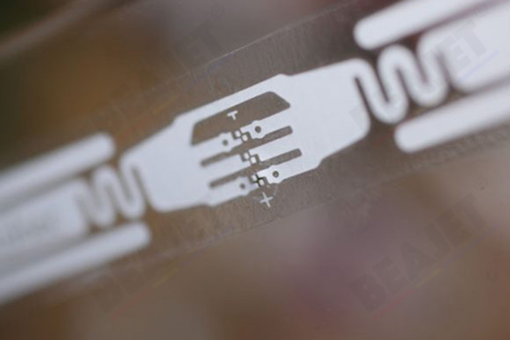 利用RFID技術(shù)構(gòu)建“現(xiàn)實系統(tǒng)”